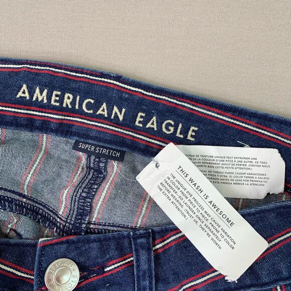 American Eagle Striped Mini Denim Jeans Skirt Raw Hem Stretchy Women Size 6 Blue - Picture 9 of 11